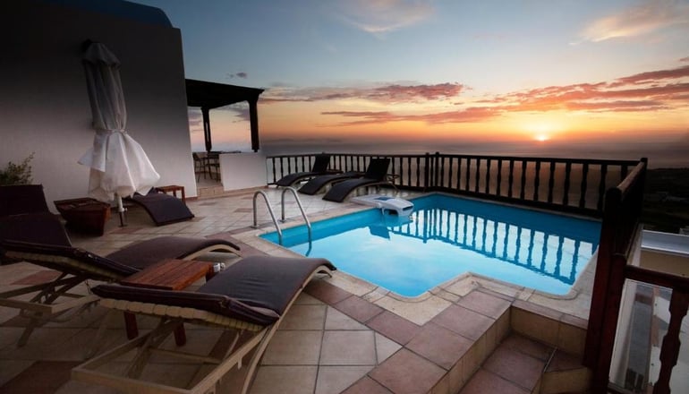 Amerisa Suites Santorini